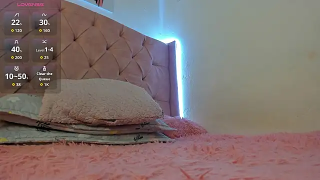 solpeichn Live XXX chat