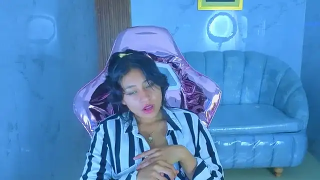 serabella_s live XXX chat