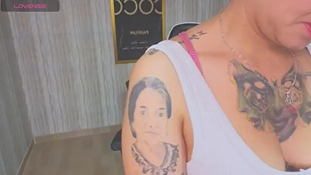 Czat XXX na żywo – zarcasutra_t