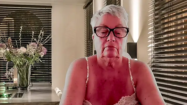 Mystery-Grandmother Webcam Show
