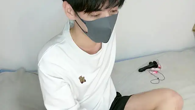 Živý XXX chat itsme_LEON