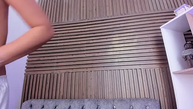 Webkamerová show CarolineFyre