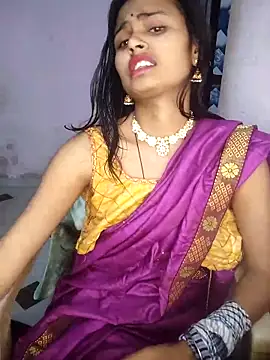 Pokazy przed kamerką – Khatta_Meeth