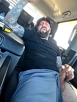 Beardedtattood's Live XXX Chat