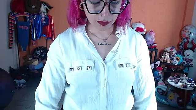 MissMiia2 Live XXX-chat