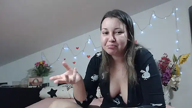 SweetMaddy888 即時 XXX 聊天