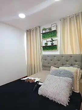 sasi_lunaのライブXXXチャット