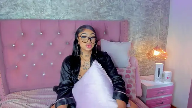 Mia_Jansen: απευθείας συνομιλία ΧΧΧ