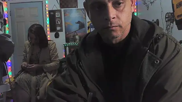 BuffshagswellのライブXXXチャット