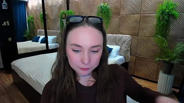 Онлайн чат XXX TrueReincarnation