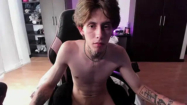 xIce_Boy élő XXX-chatje