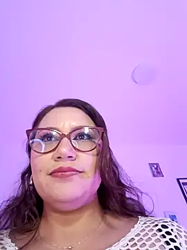 Vesper_Vixen 라이브 XXX 채팅