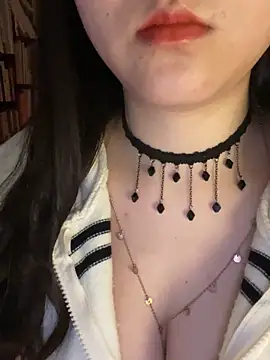 ruiki666 网络视讯表演