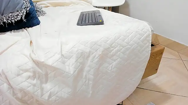 melodycutes élő XXX-chatje