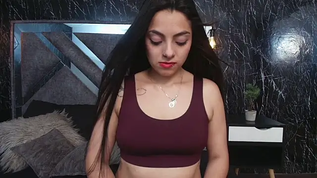 دردشة TiffanyMartinez الجنسية المباشرة