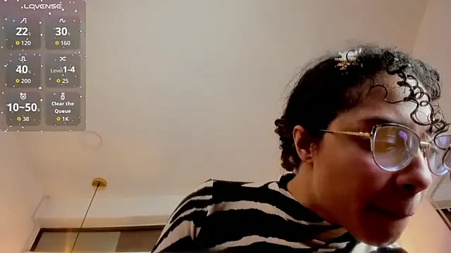 Hanna_Cornee_: απευθείας συνομιλία ΧΧΧ