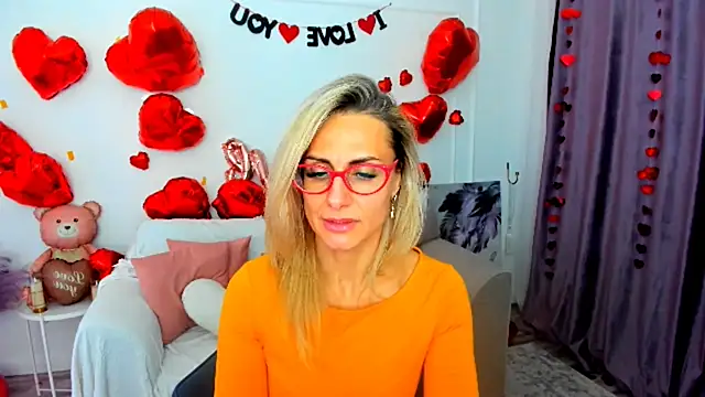 MuseOfStage's Live XXX Chat