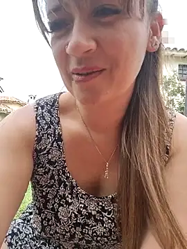 tata_sanz_ 在線直播表演