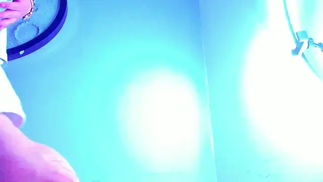 mike_257 Live XXX-Chat