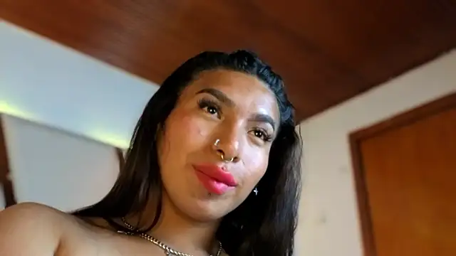 Chat XXX en directo de MeelFox