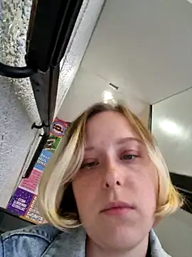 Public_Katrisha: онлайн-секс-чат