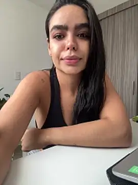 دردشة Sara_Leblanc الجنسية المباشرة