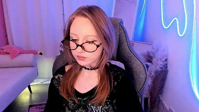 Онлайн чат XXX DariaTate