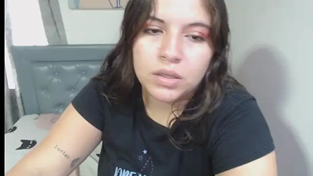 sarah_aguilarのライブXXXチャット