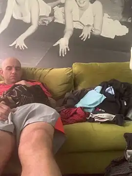 Pertunjukan Kamera Web Hothotboyg