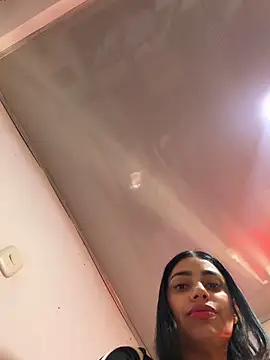 AlannaEvons Chat XXX in diretta