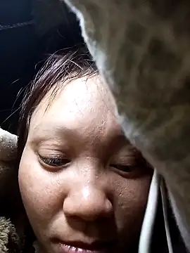 bonnie-00 – Live XXX-chat