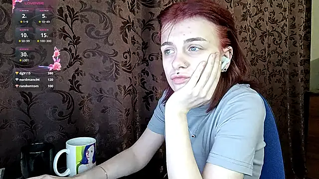 Онлайн чат XXX IleanaPishko