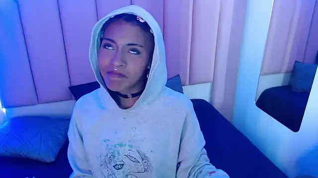 Онлайн чат XXX jia1111_