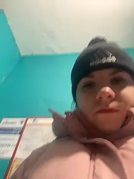 HellaReousx Webcamshow