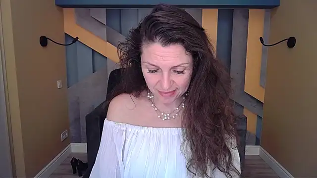 แชท XXX สดของ EllaLong