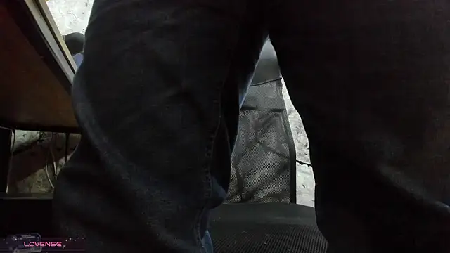 Maxi_thebig_daddy Adlı Modelin Web Kamerası Şovu