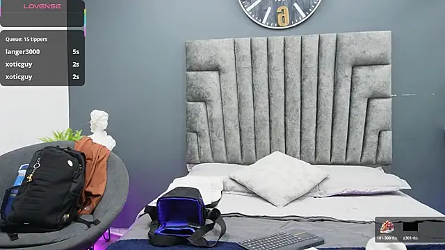 Chat XXX ao vivo de emilio_brandon