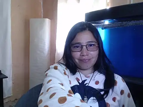 magiadeisis' Live XXX Chat