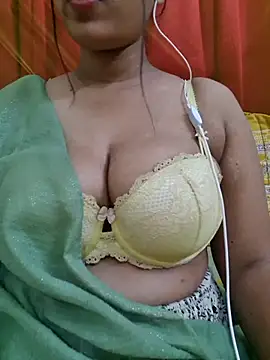 Show modela Tanisha-Sultana na web-kameri