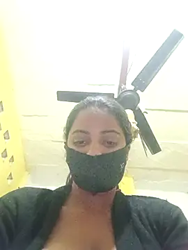 Chat XXX en directo de Poonam8080