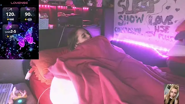 Blondiewithanass élő XXX-chatje