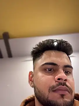 Hornybeardguy Live XXX Chat