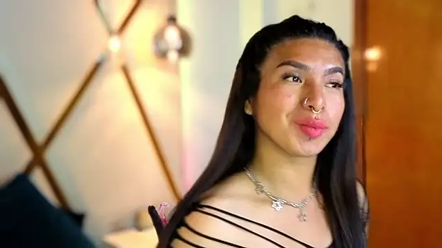 Вебкам-шоу MeelFox