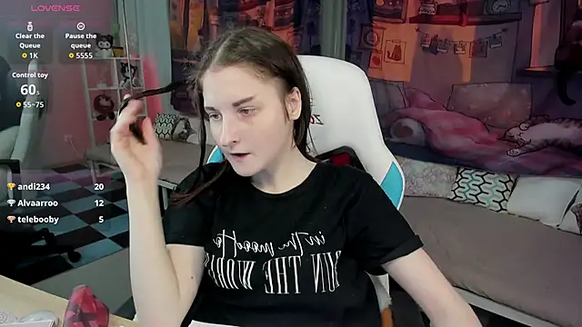 KiraDuvall 即時 XXX 聊天