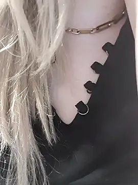 Missy_DM 即時 XXX 聊天