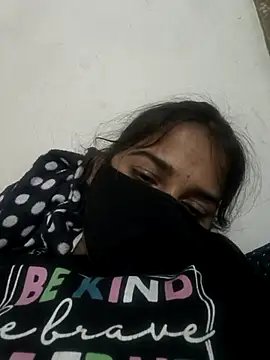 MONIKA_BIGG55A webkamerás műsora