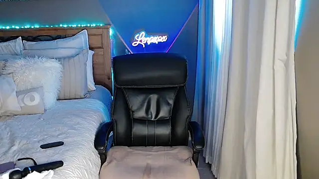 دردشة Lenaxox الجنسية المباشرة