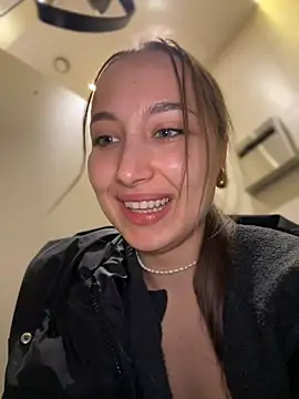 Онлайн чат XXX ICrazyOneIRL