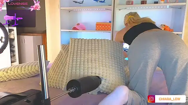 XXX chat uživo modela ChiaraLewis