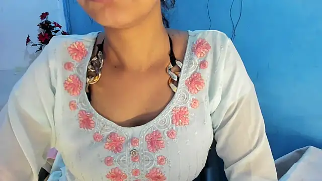 loveyouforever666 élő XXX-chatje